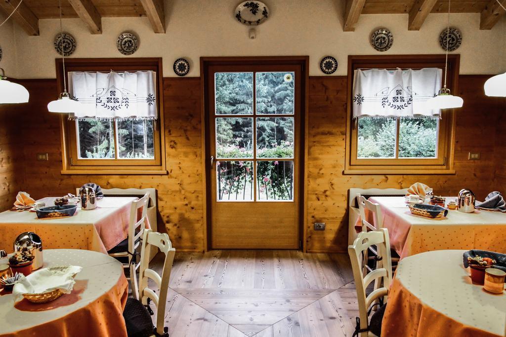 Castelir Suite Hotel Panchia Exterior photo