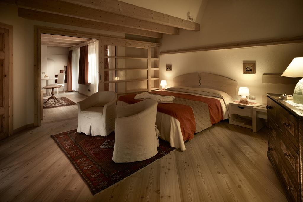 Castelir Suite Hotel Panchia Exterior photo
